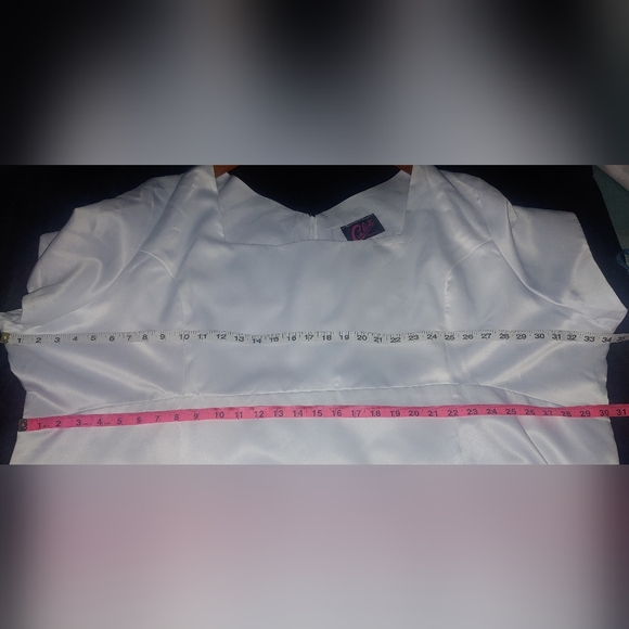 Calito White Wedding Dress - Picture 9 of 11